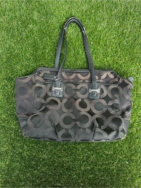 🖤 Coach Signature Black Tote Bag
